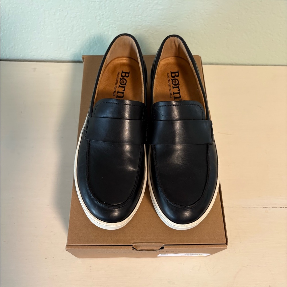 Born Marle Slip on Sneaker - Picture 2 of 8